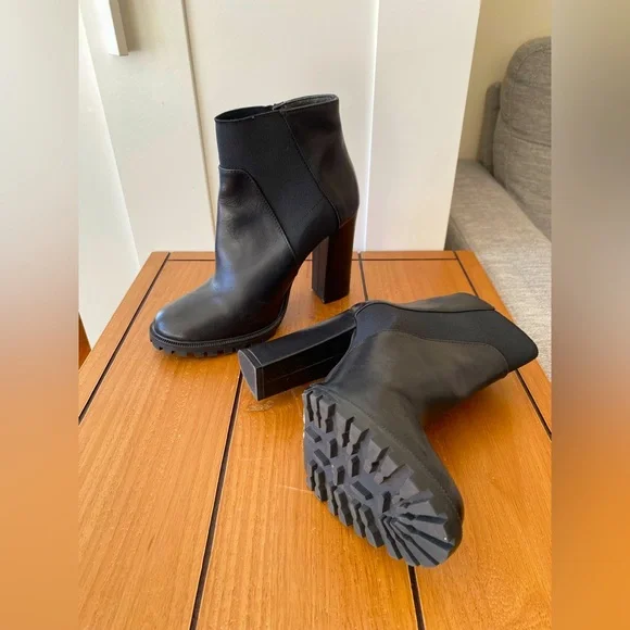 Zara Basic Women's Black Leather Lug Sole Ankle Boots Size 36 - Picture 1 of 8